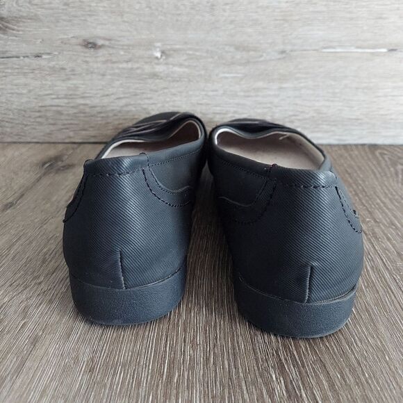 Baretraps Pralie Black Flat Slip On Shoes Size 10W - Picture 5 of 9